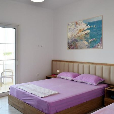 Villa Luelfa Durres Ngoại thất bức ảnh